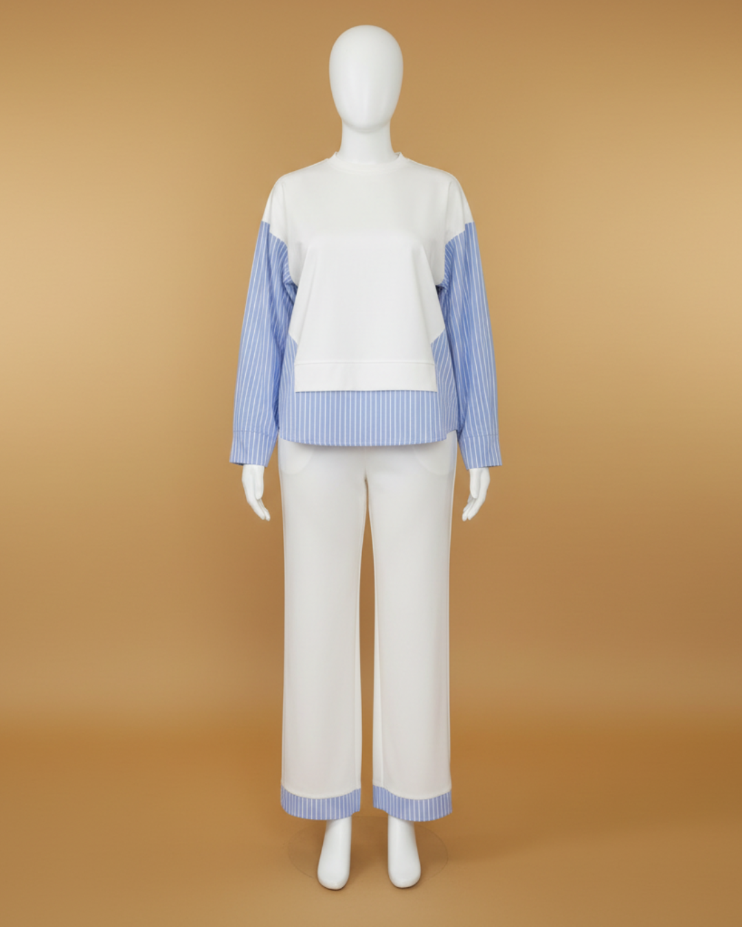 Ensemble Casual Blanc & Rayures Bleues – Confort Chic