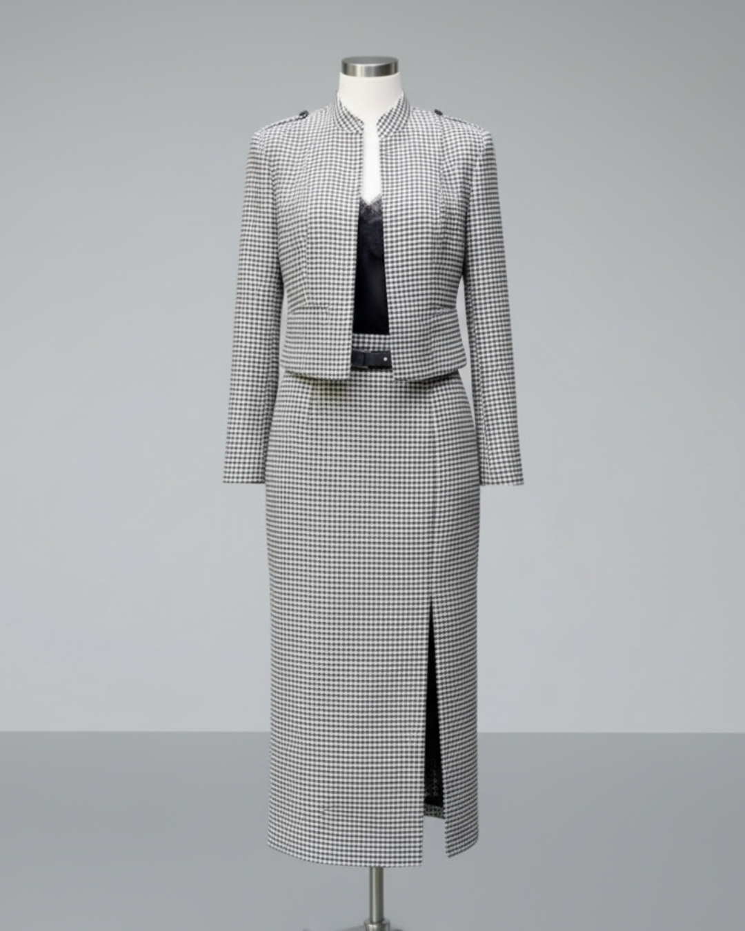 Ensemble Tailleur Chic Pied-de-Poule – Jupe Longue Fendue